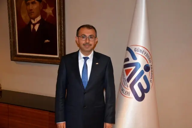 Gaziantep'te 7. Makine Halısı Tasarım Yarışması düzenlenecek Gaziantep'te 7. Makine Halısı Tasarım Yarışması düzenlenecek