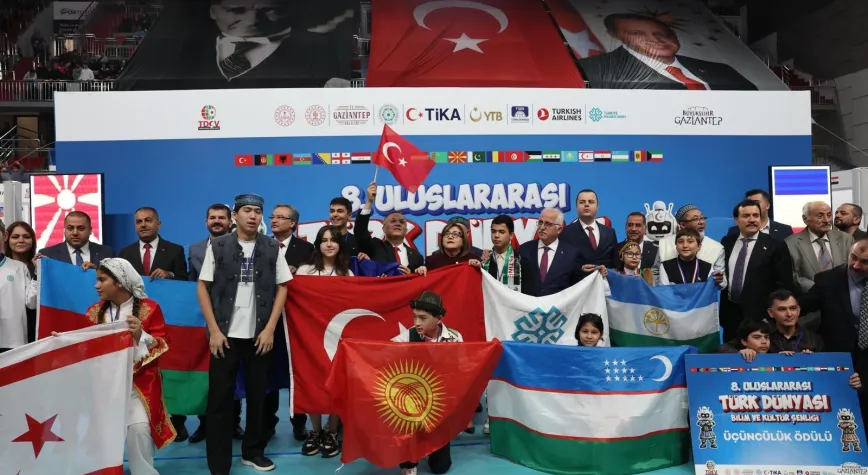 8. Uluslararası Türk Dünyası Bilim ve Kültür Şenliği’nde ödüller sahiplerini buldu
