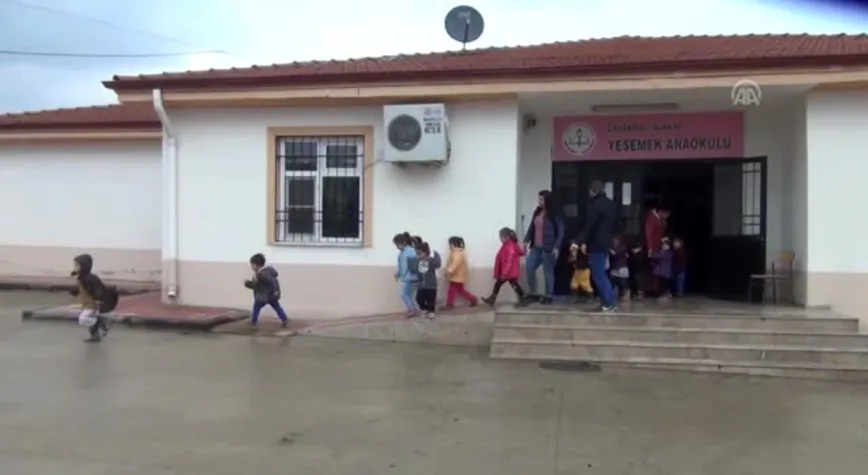 Anaokulu öğrencileri hayvanlar için yaşam alanı oluşturdu