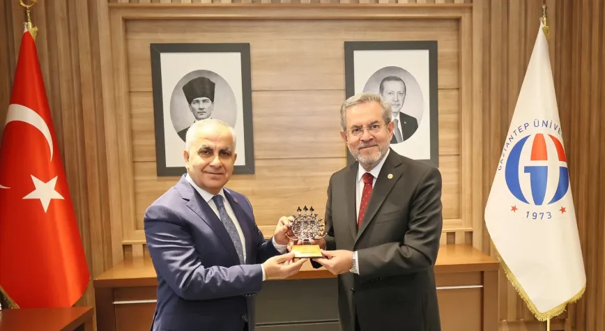 Ankara Üniversitesi Rektörü Ünüvar’dan GAÜN Rektörü Doğan’a ziyaret