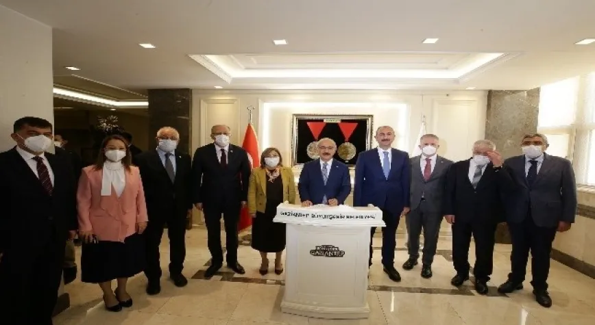 Bakanlardan Başkan Şahin’e ziyaret