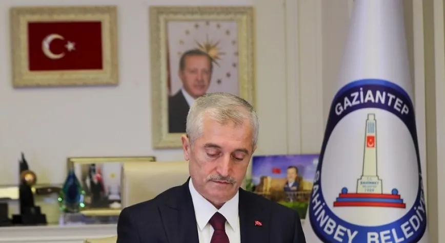 BAŞKAN TAHMAZOĞLU 1 MAYIS EMEK VE DAYANIŞMA GÜNÜNÜ KUTLADI