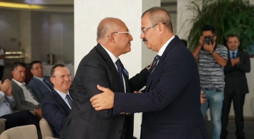 Büyükekşi bırakıyor