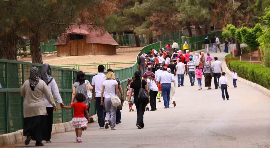 Büyükşehir’den 23 Nisan’da öğretmen ve öğrencilere anlamlı jest