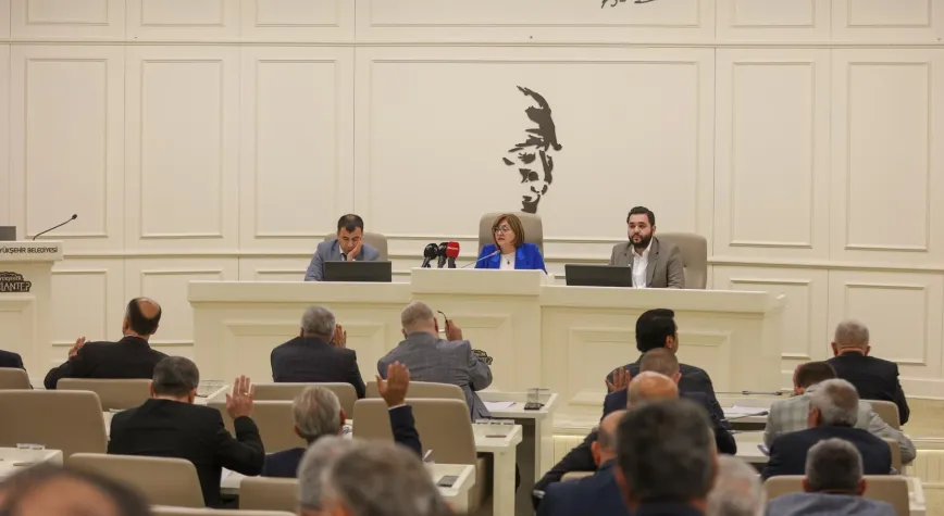 BÜYÜKŞEHİR’DEN ÇİFTÇİYE MAZOT DESTEĞİ 2026’DA DA DEVAM EDECEK