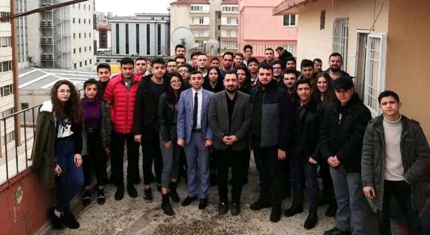 CHP Gençlerinden örnek davranış