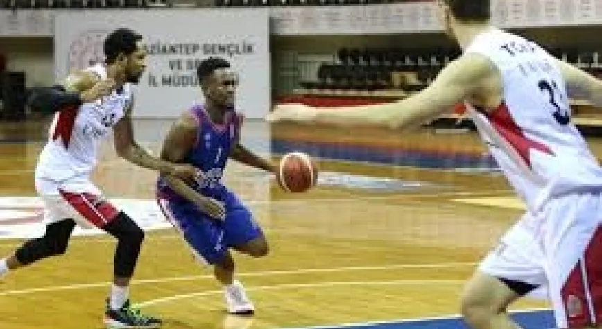 Devler sürpriz peşinde