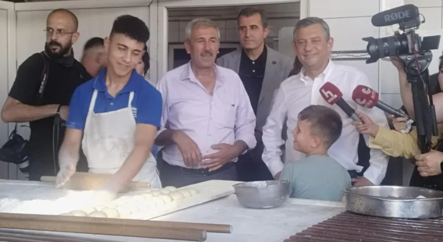 Eyüp Sultan Gezisi Mitinge Dönüştü
