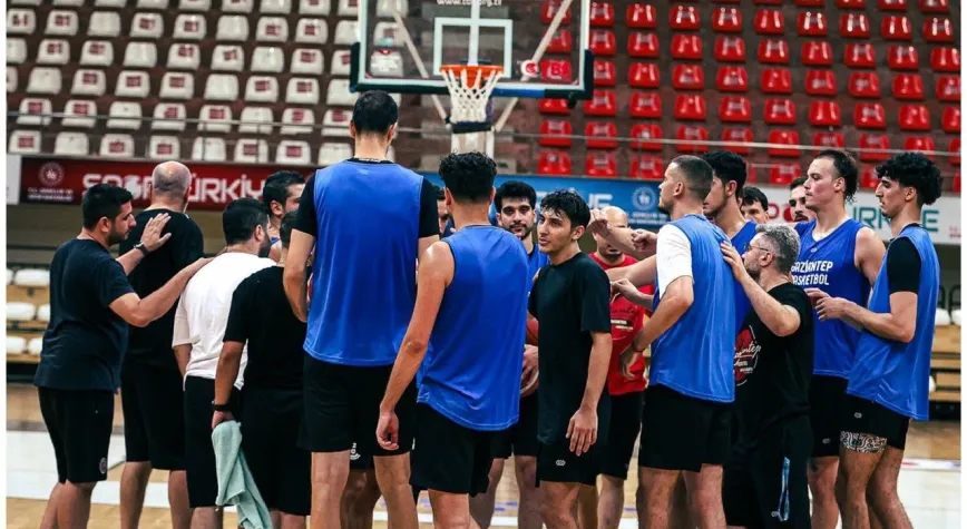 Gaziantep Basketbol el değiştiriyor