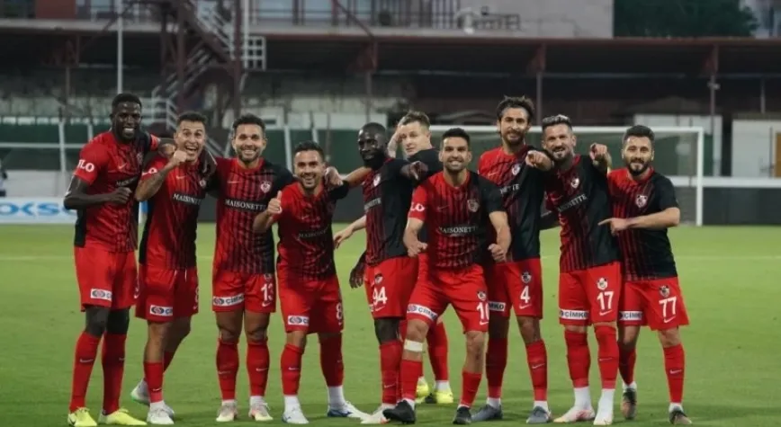 Gaziantep FK’da 10 futbolcunun sözleşmesi sona erdi