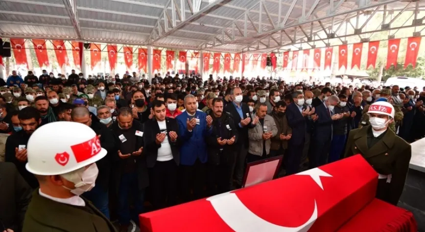 Gaziantep şehidini uğurladı