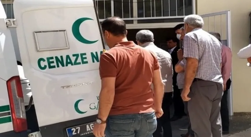 Gaziantep’te genç avukat kazada hayatını kaybetti