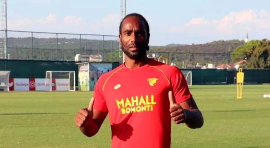 Göztepe de forma Cameron Jerome un