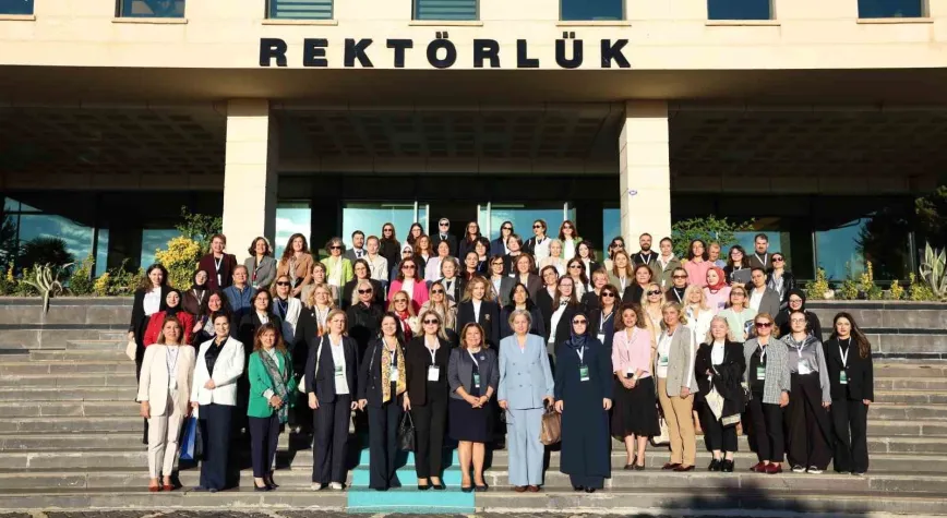 Hasan Kalyoncu Üniversitesi’nde "İklim Bilim Kadın 2035 Çalıştayı" gerçekleştirildi