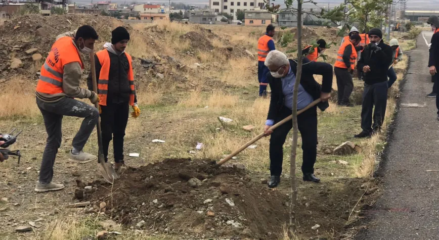  HER ŞEY Yeşil Bir Nurdağı için