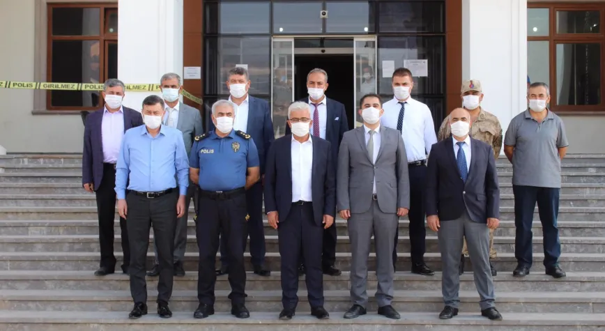 Kavak muhtarlar günü kutladı