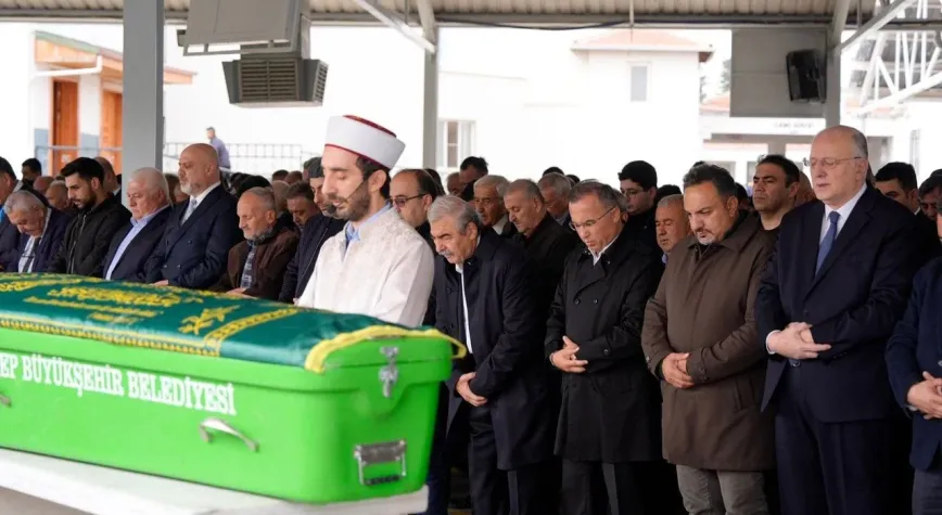 Konukoğlu ailesinin acı günü: Nurettin Erpamukçuoğlu son yolculuğuna uğurlandı