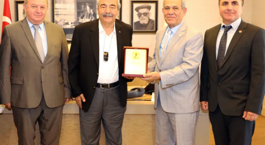 KONUKOĞLU’NA TEŞEKKÜR PLAKETİ
