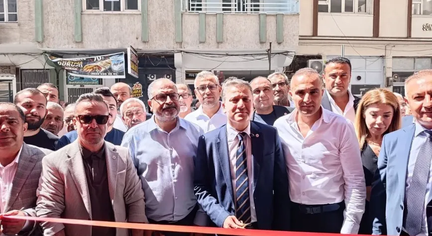 Nizip’te YENİ Parti İlçe Başkanlığı açıldı