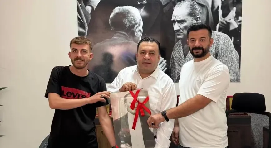 Oğuzeli’nde şölen havasında kongre