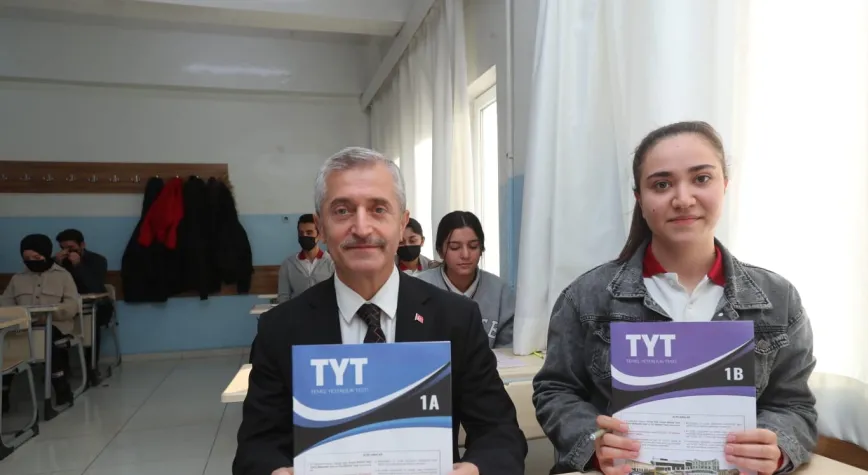 ŞAHİNBEY ÖĞRENCİLERİ SINAVA HAZIRLIYOR