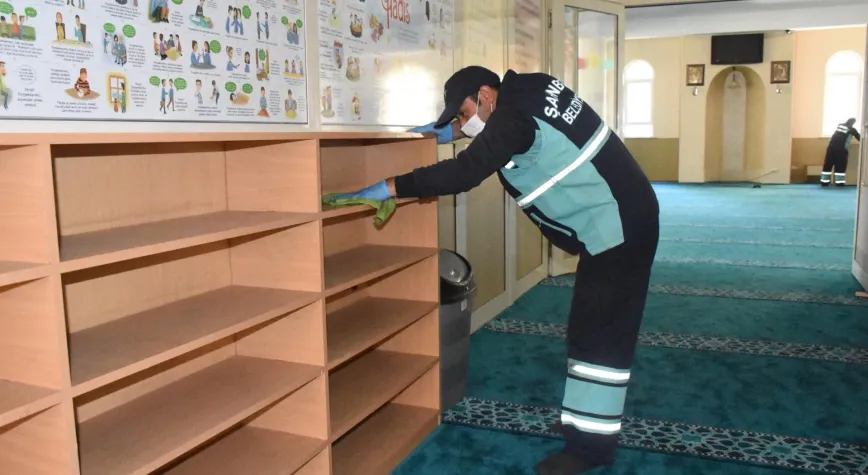 ŞAHİNBEY’DE CAMİLER BAYRAMA HAZIRLANIYOR