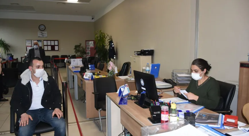 ŞAHİNBEY’DE İŞYERİ AÇMA VE ÇALIŞMA RUHSATLARININ  METREKARESİ 1 LİRA