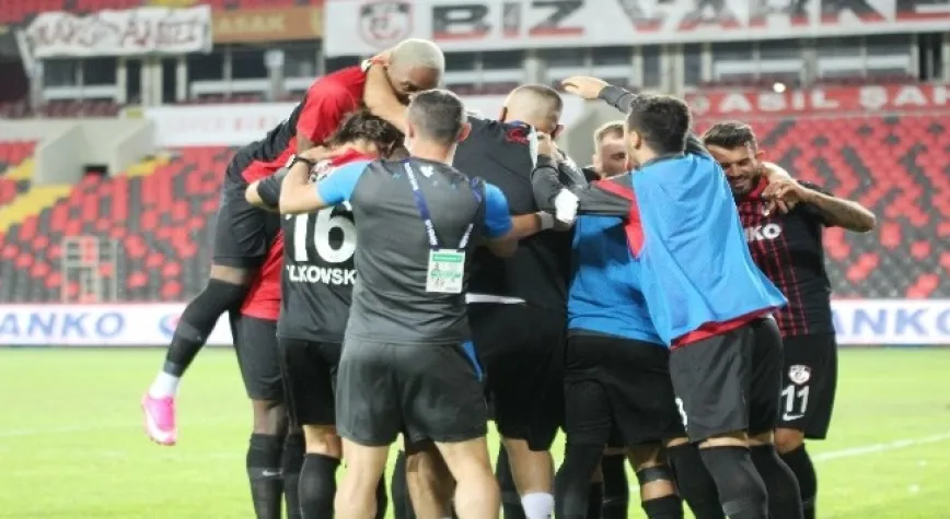 Şahinler kötü gidişe dur diyecekler