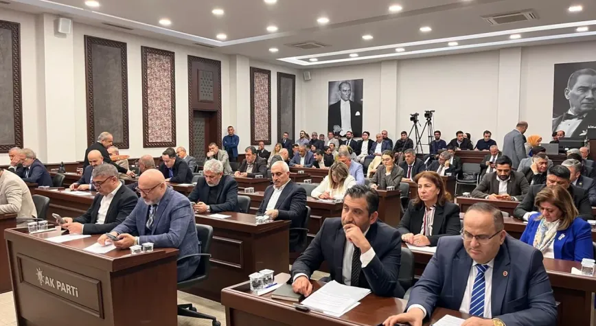 Şehitkamil Meclisi’nde Gündem  Fırtına