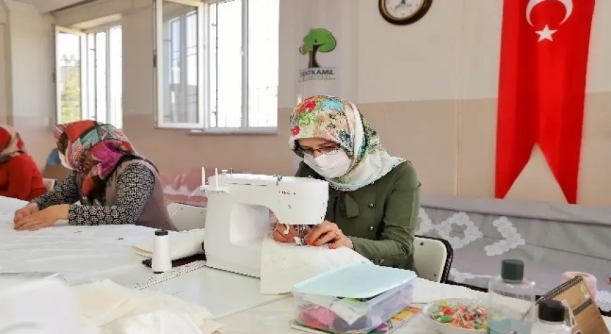 Şehitkamil’de el beceri kursları yeniden kapılarını açtı