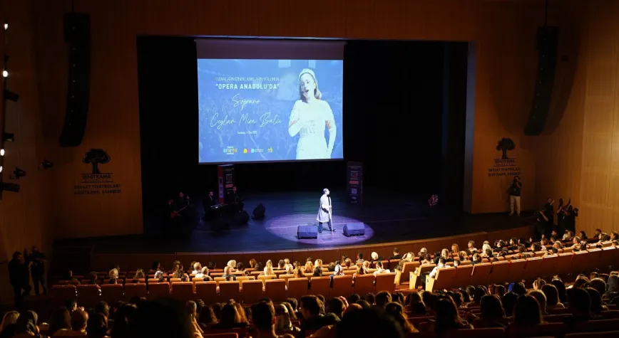 SOPRANO CEYLAN MİRA BALCI, ANADOLU’NUN KADİM EZGİLERİNİ GAZİANTEP’TE YANKILATTI