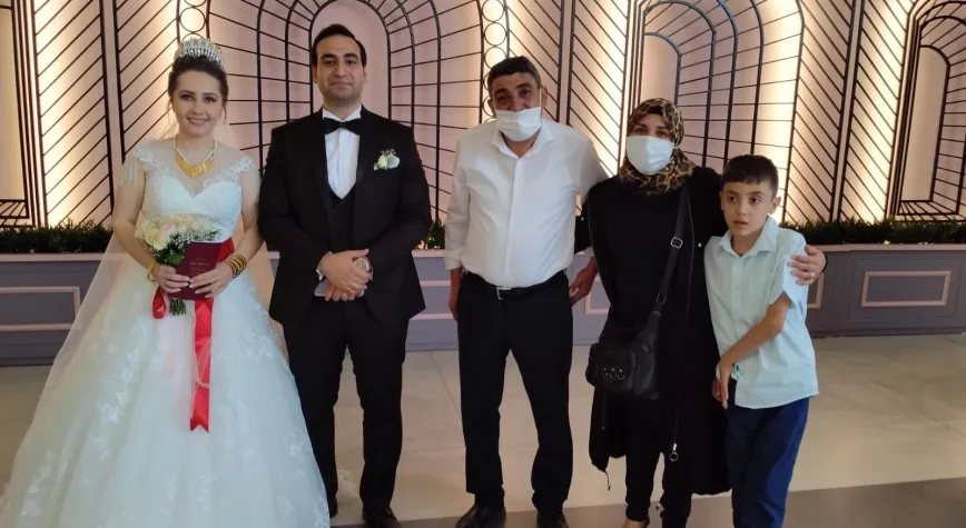 Tekin ve Ege ailelerinin mutlu günü