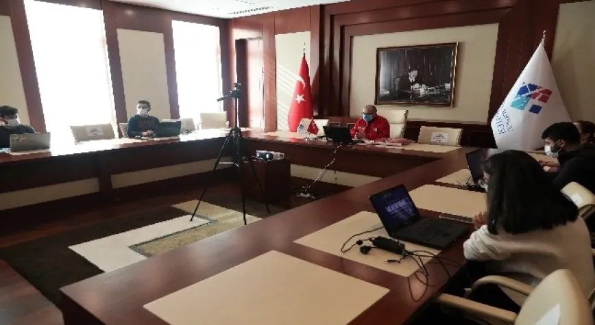TEKNOFEST’in seminerine HKÜ’den rekor katılım