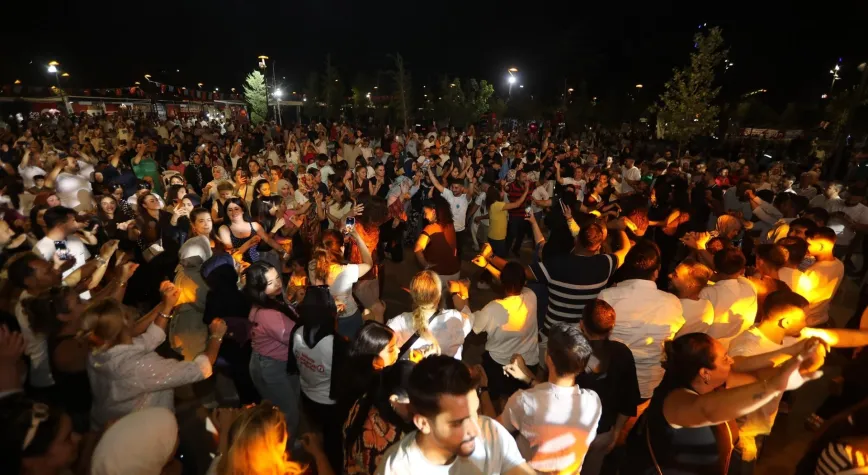 YAKLAŞIK 160 BİN KİŞİ HEMŞEHRİ DERNEKLERİ FESTİVALİ’NDE BULUŞTU