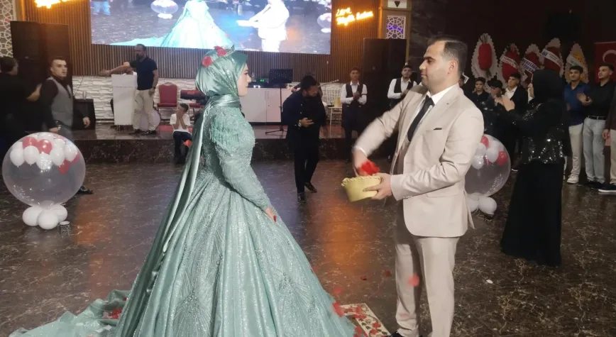 Yücel ve Ünal ailelerinin mutlu günü
