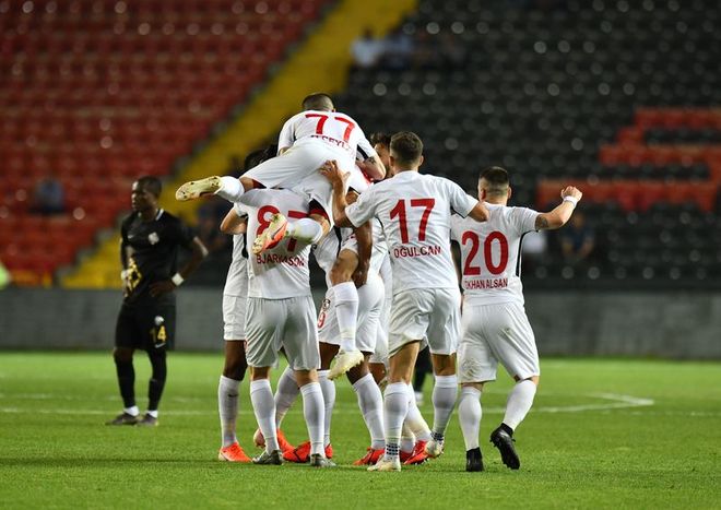 Gaizşehir play-off yarı final